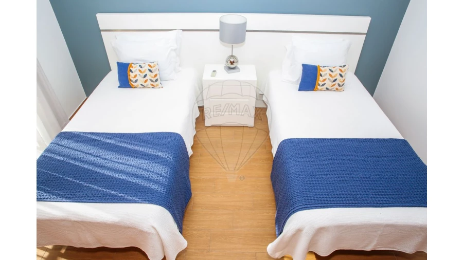 Moradia T3 para Arrendamento em São Pedro da Cadeira Foto 32