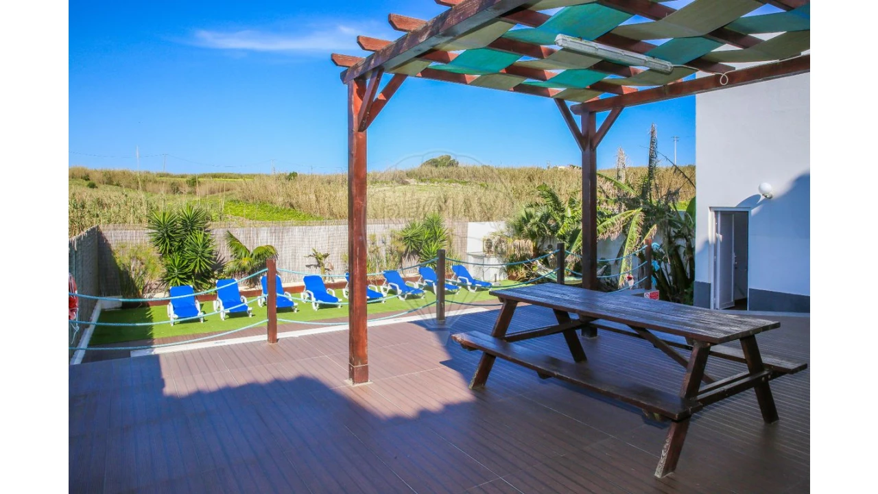 Moradia T3 para Arrendamento em São Pedro da Cadeira Foto 42