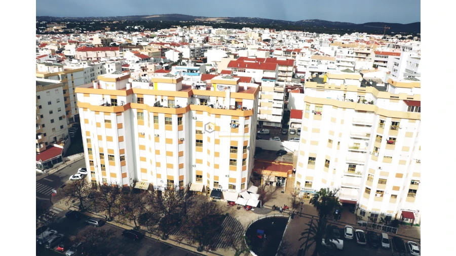 Apartamento T1 para Venda em Quarteira Foto 16