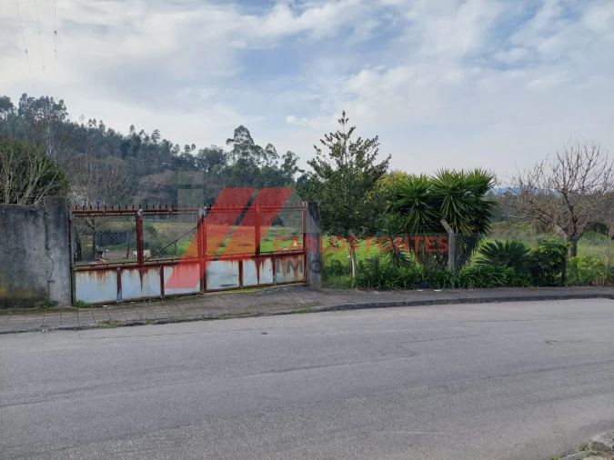 Terreno para Arrendamento em Cibões e Brufe