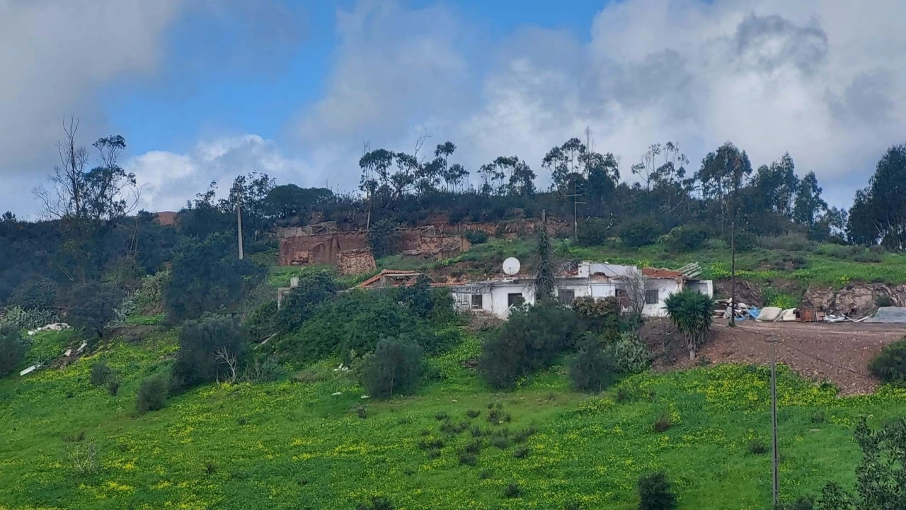 Quinta T6 para Venda em São Silvestre Foto 13