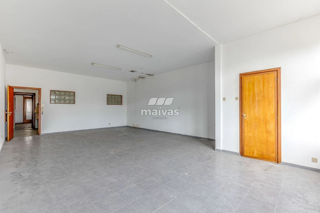 Prédio para Venda em Bonfim Foto 31