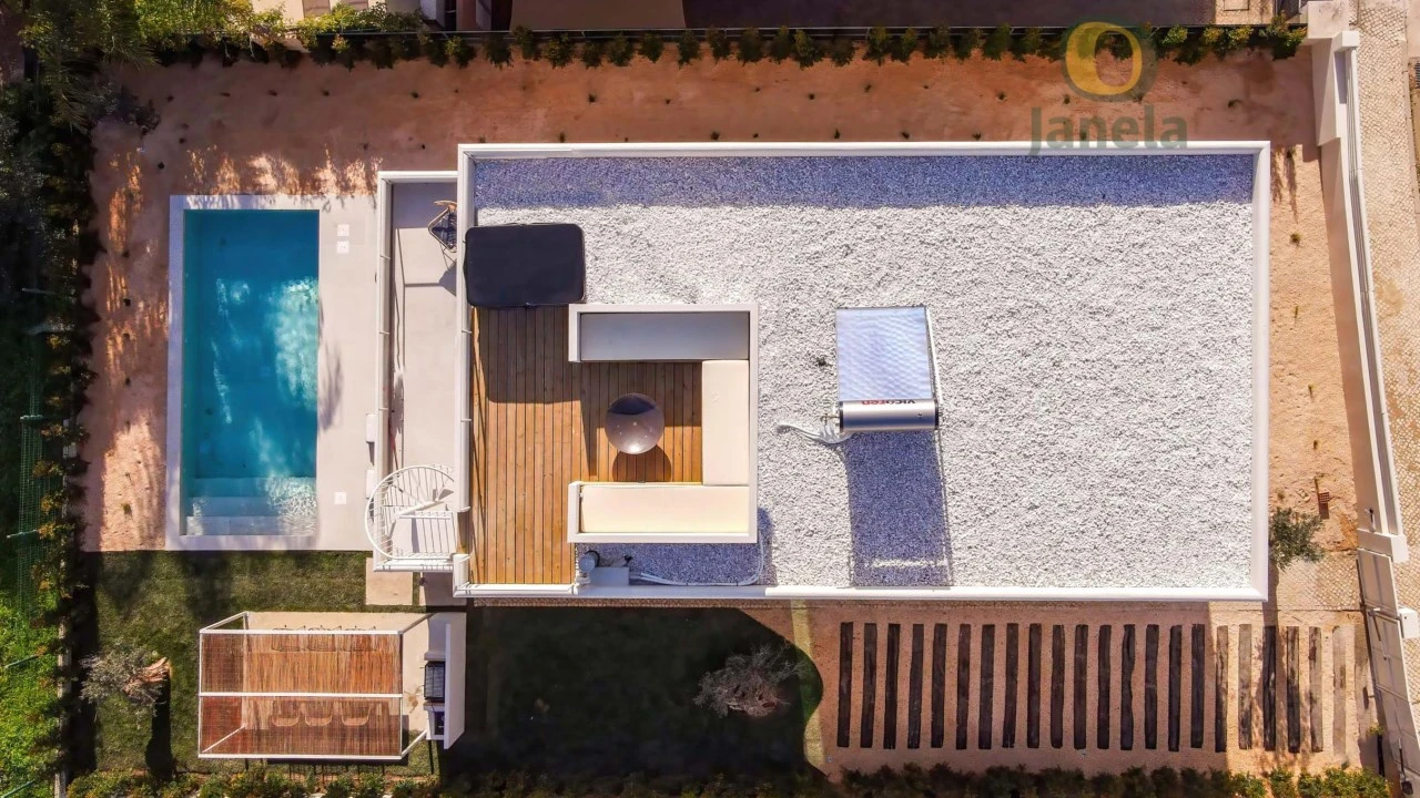 Moradia T3 para Venda em Santa Barbara de Nexe Foto 13