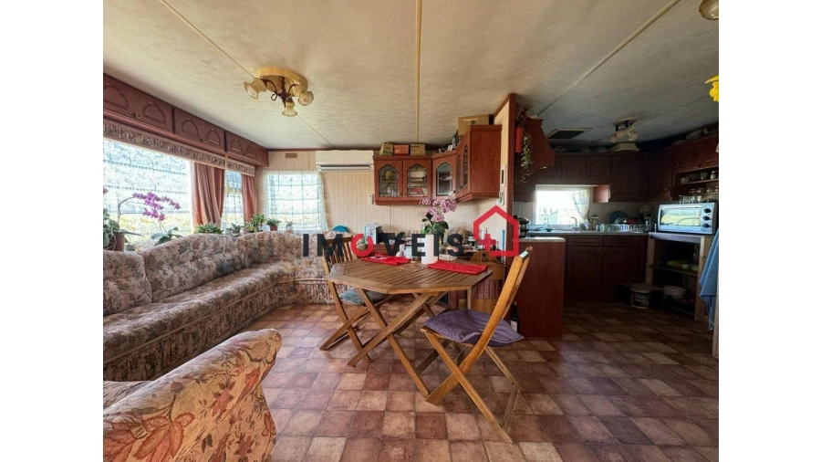 Moradia T2 para Venda em Benfica do Ribatejo Foto 2