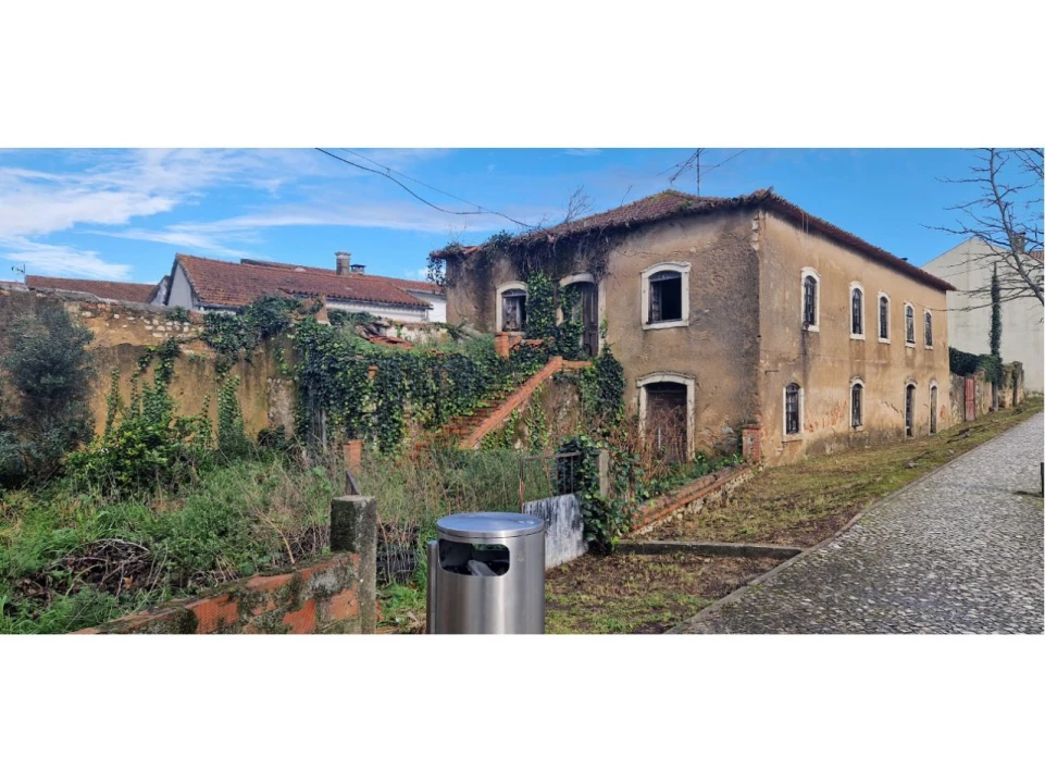 Moradia T0 para Venda em Barcouço Foto 1