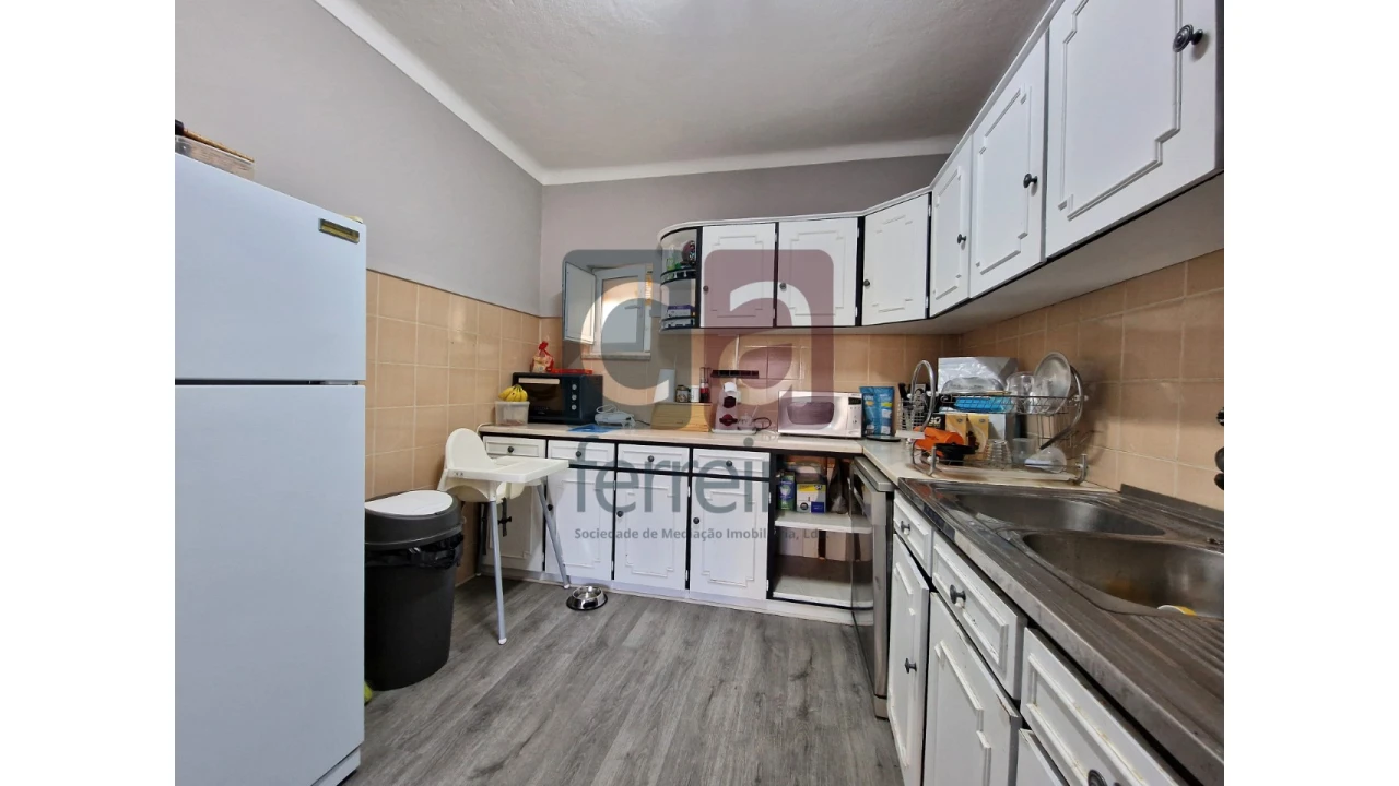 Moradia T4 para Venda em Romeira e Várzea Foto 5