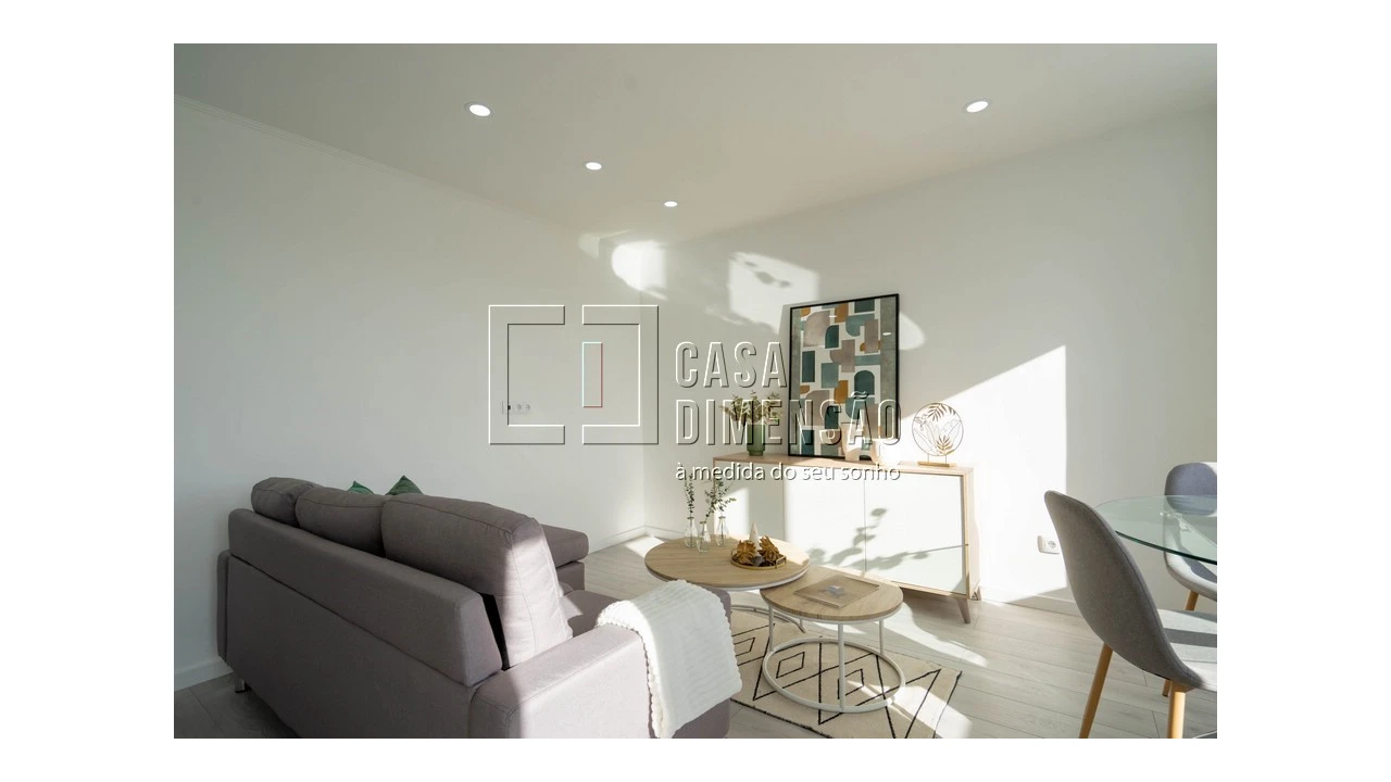 Apartamento T3 para Venda em Benfica Foto 8