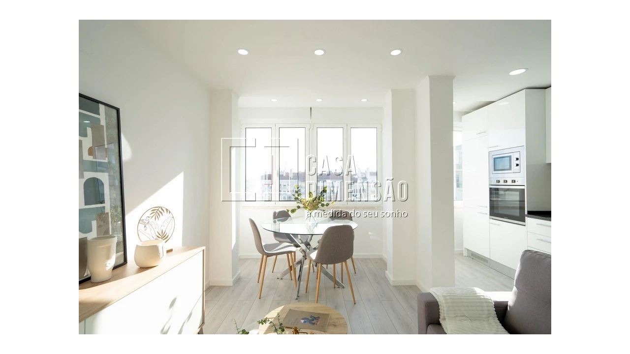 Apartamento T3 para Venda em Benfica Foto 11
