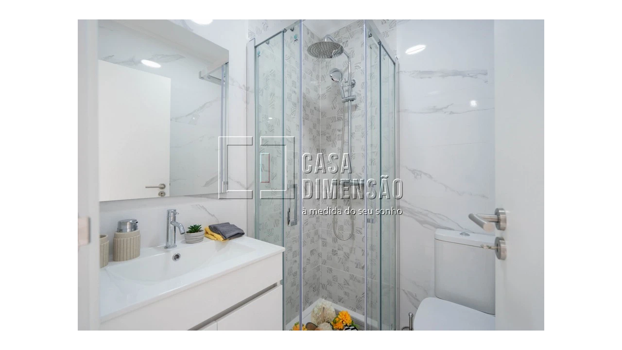 Apartamento T3 para Venda em Benfica Foto 22
