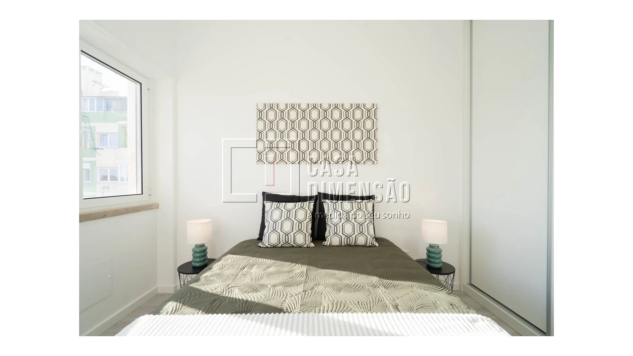 Apartamento T3 para Venda em Benfica Foto 24