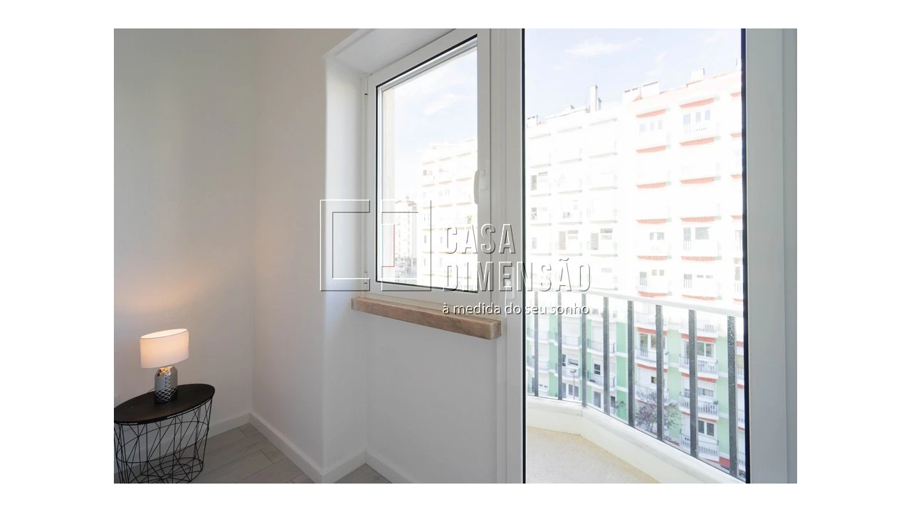 Apartamento T3 para Venda em Benfica Foto 44