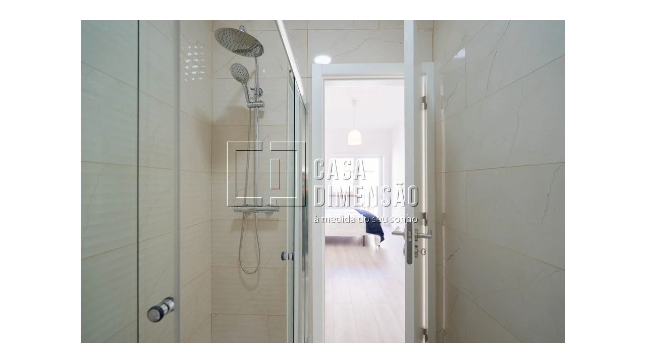 Apartamento T3 para Venda em Benfica Foto 51