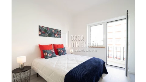 Apartamento T3 para Venda em Benfica