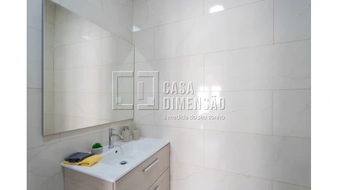 Apartamento T3 para Venda em Benfica