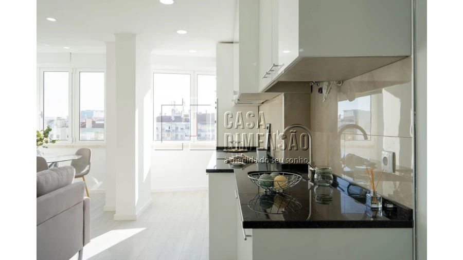 Apartamento T3 para Venda em Benfica Foto 14