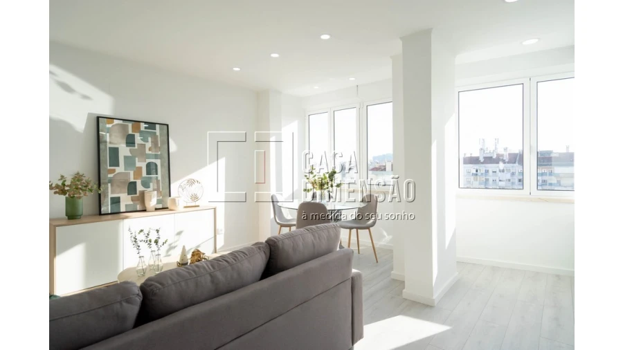 Apartamento T3 para Venda em Benfica Foto 17