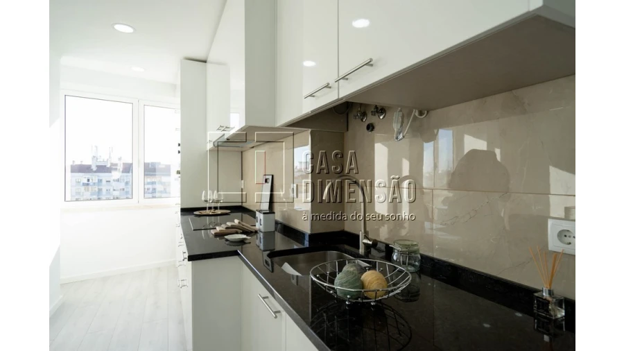 Apartamento T3 para Venda em Benfica Foto 19