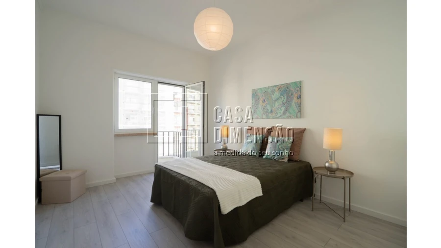 Apartamento T3 para Venda em Benfica Foto 30