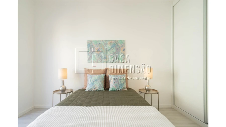 Apartamento T3 para Venda em Benfica Foto 32