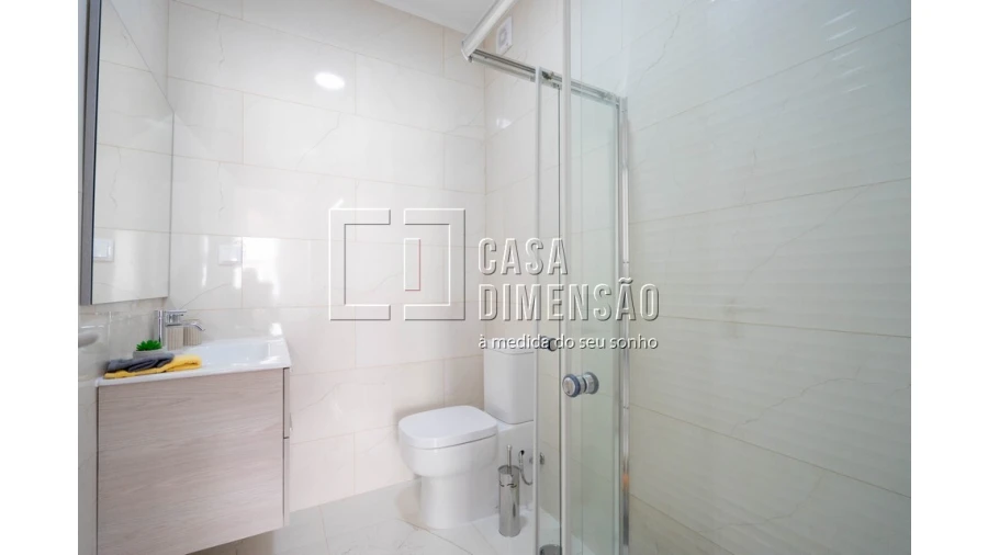 Apartamento T3 para Venda em Benfica Foto 48