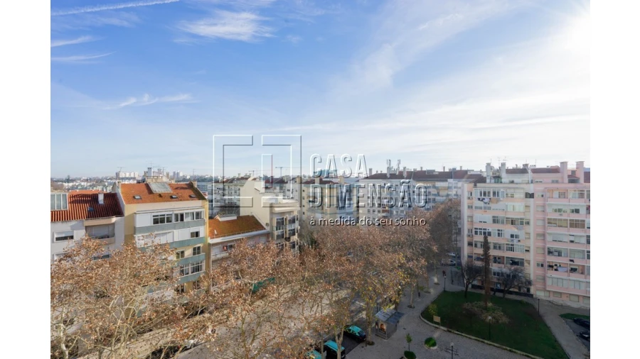 Apartamento T3 para Venda em Benfica Foto 52