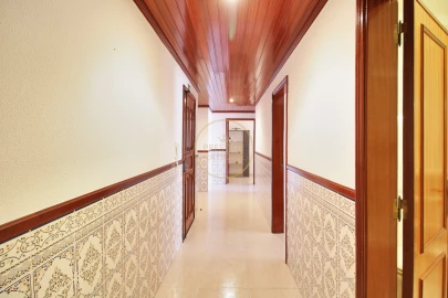 Apartamento T2 para Arrendamento em Lagos (São Sebastião e Santa Maria)