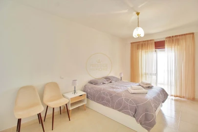 Apartamento T2 para Arrendamento em Lagos (São Sebastião e Santa Maria)