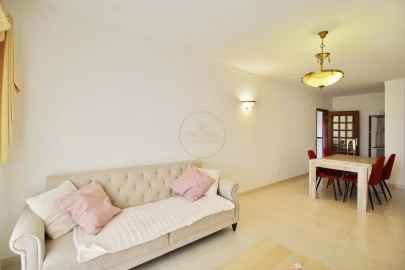 Apartamento T2 para Arrendamento em Lagos (São Sebastião e Santa Maria)