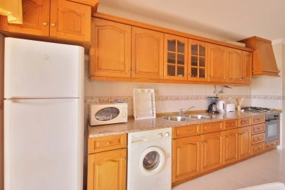 Apartamento T2 para Arrendamento em Lagos (São Sebastião e Santa Maria)