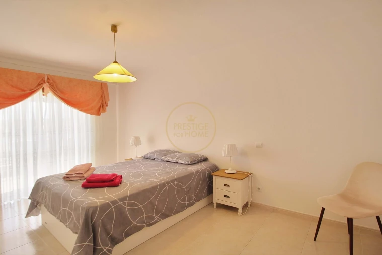 Apartamento T2 para Arrendamento em Lagos (São Sebastião e Santa Maria) Foto 17