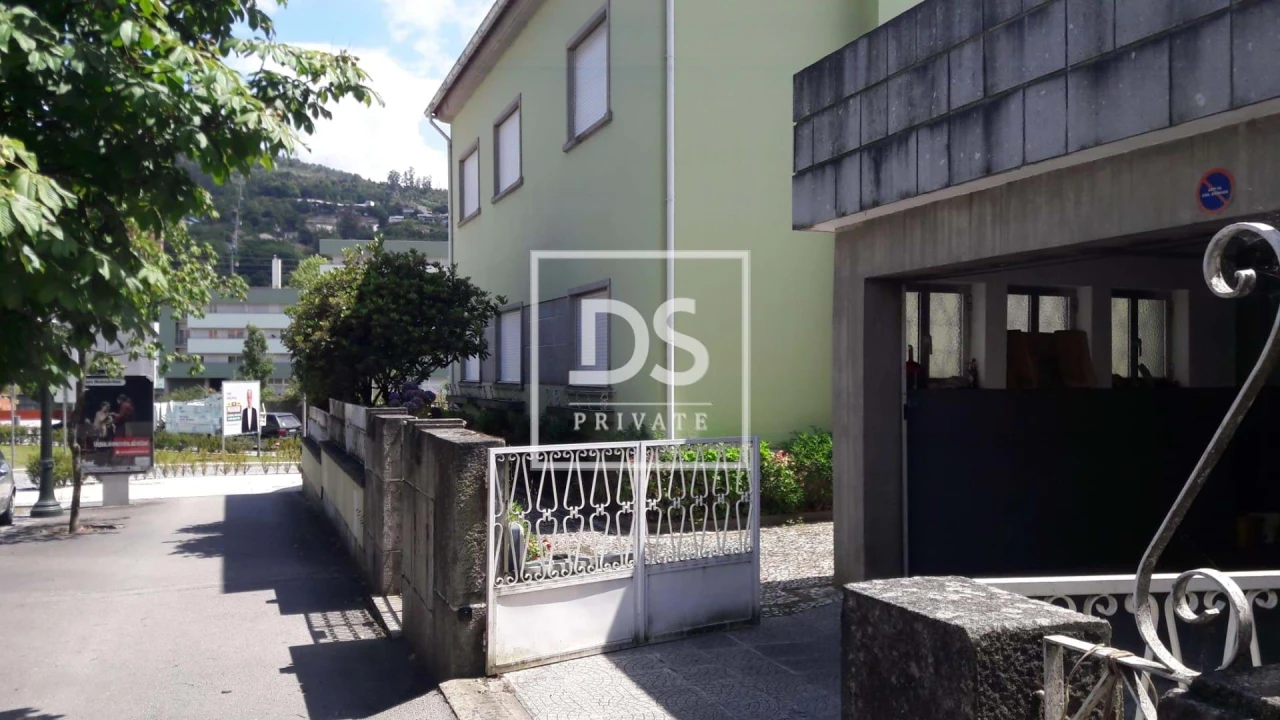 Moradia para Venda em Oliveira, São Paio e São Sebastião Foto 30