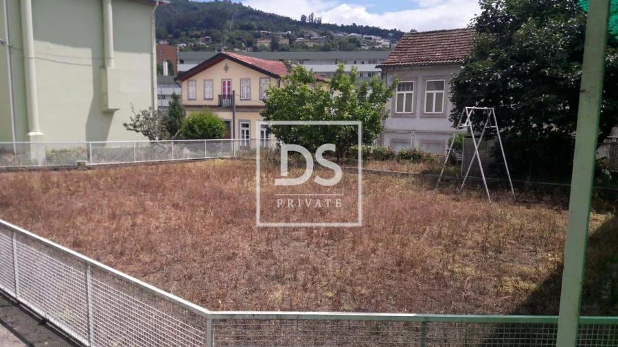 Moradia para Venda em Oliveira, São Paio e São Sebastião Foto 10