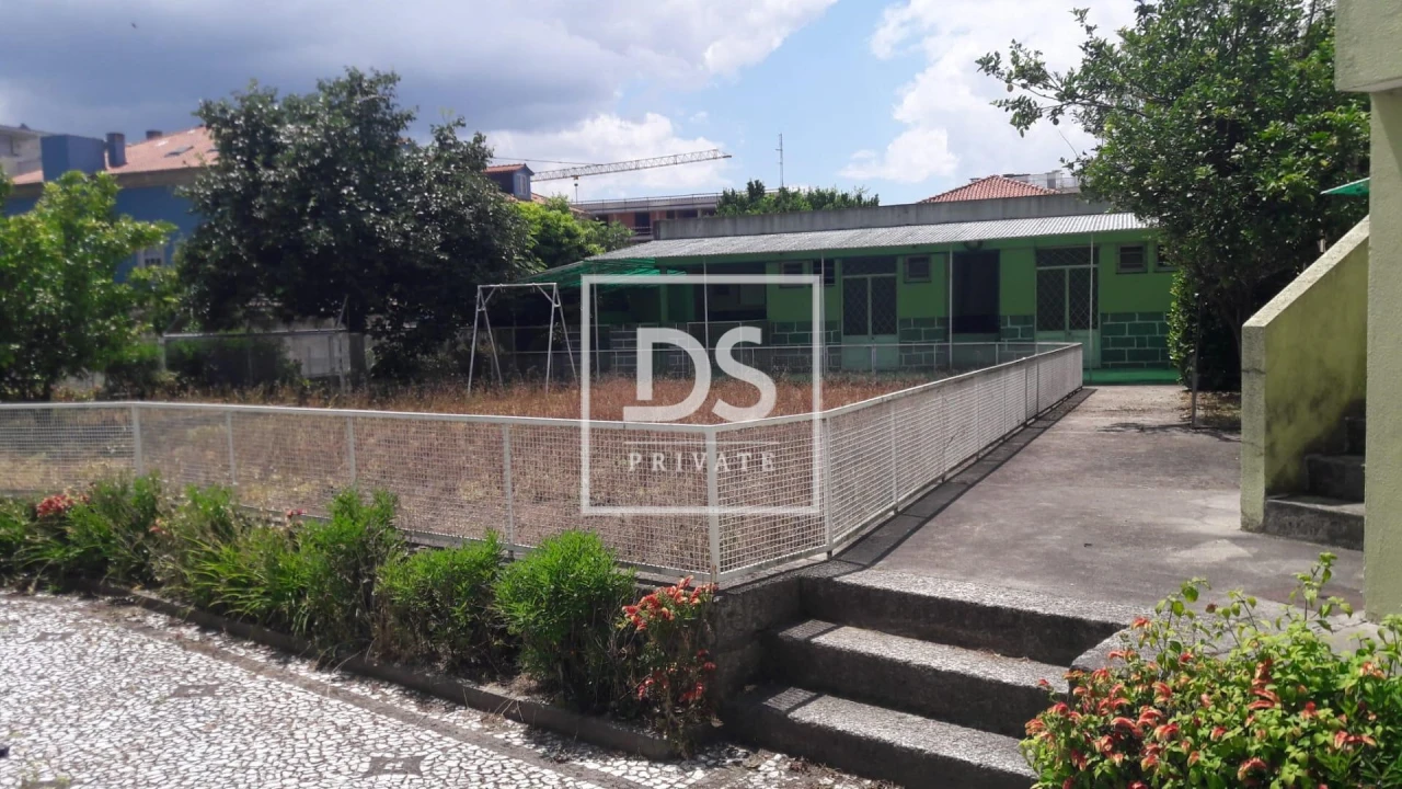 Moradia para Venda em Oliveira, São Paio e São Sebastião Foto 7