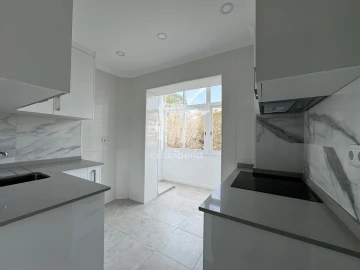 Apartamento T1 para Venda em Arroios