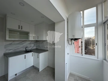 Apartamento T1 para Venda em Arroios