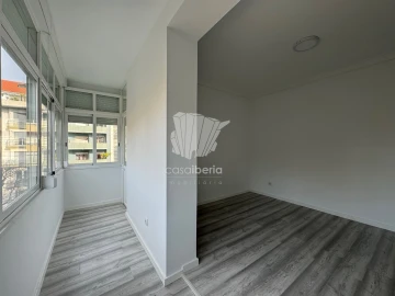 Apartamento T1 para Venda em Arroios