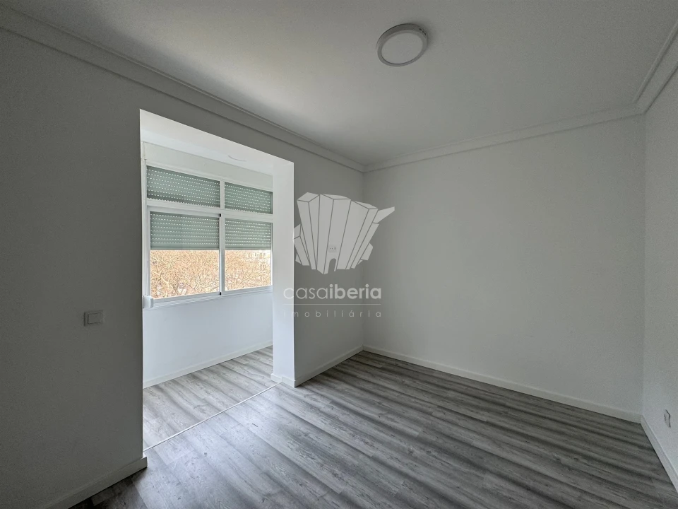 Apartamento T1 para Venda em Arroios Foto 7