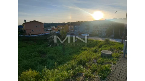 Terreno para Venda em Fânzeres e São Pedro da Cova