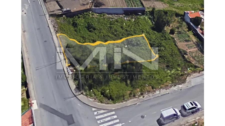 Terreno para Venda em Fânzeres e São Pedro da Cova Foto 9