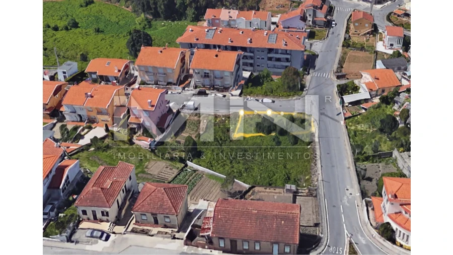 Terreno para Venda em Fânzeres e São Pedro da Cova Foto 8