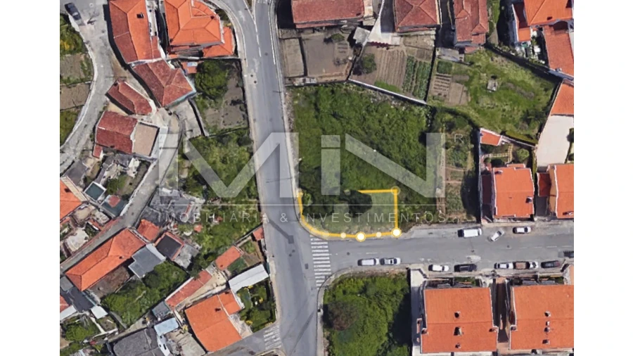 Terreno para Venda em Fânzeres e São Pedro da Cova Foto 9