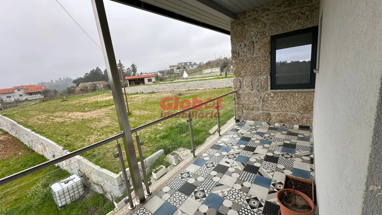 Quinta T0 para Venda em Parada de Gonta Foto 25