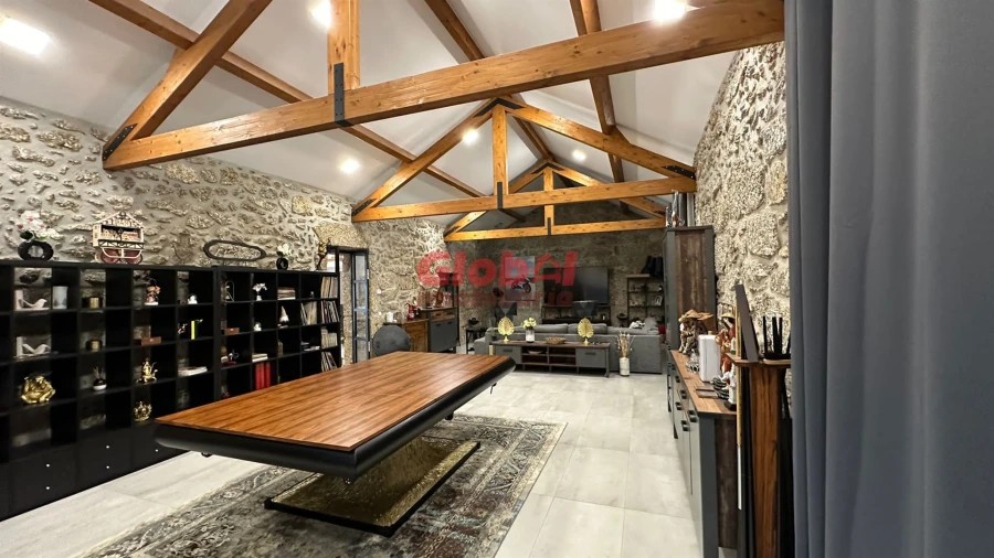 Quinta T0 para Venda em Parada de Gonta Foto 13