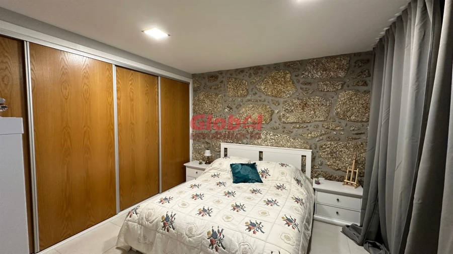 Quinta T0 para Venda em Parada de Gonta Foto 31