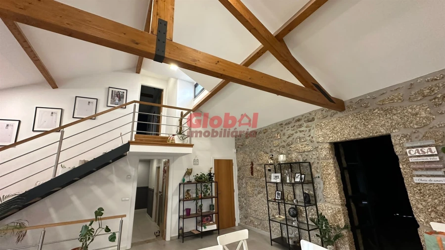 Quinta T0 para Venda em Parada de Gonta Foto 16