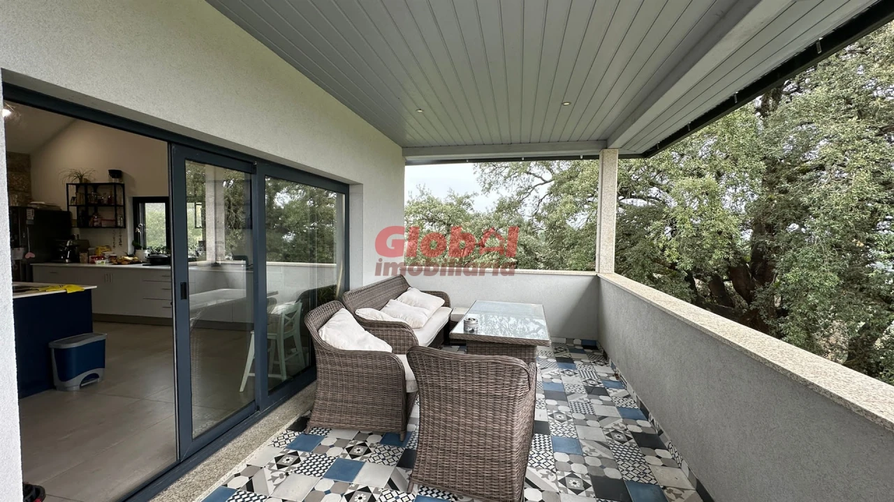 Quinta T0 para Venda em Parada de Gonta Foto 18