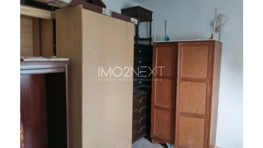 Moradia T4 para Venda em Moita Foto 11