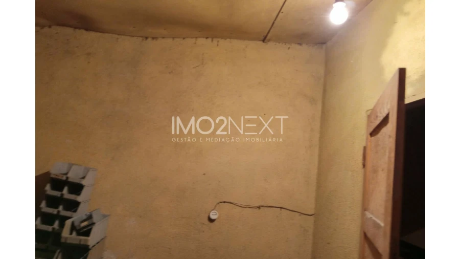 Moradia T4 para Venda em Moita Foto 8