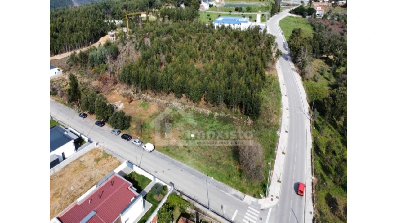 Terreno para Venda em Figueiró dos Vinhos e Bairradas Foto 2