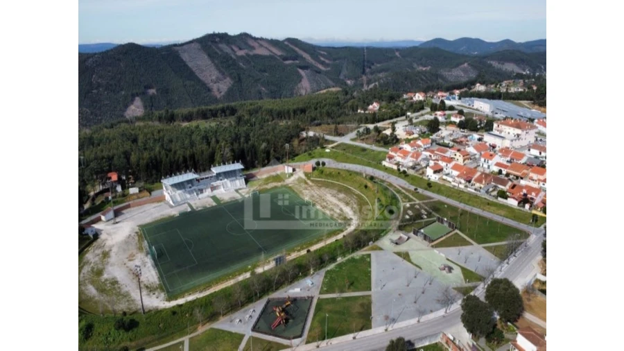 Terreno para Venda em Figueiró dos Vinhos e Bairradas Foto 4